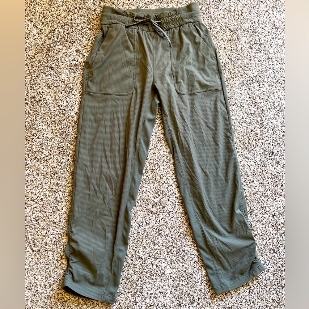 Lululemon beyond the studio crop